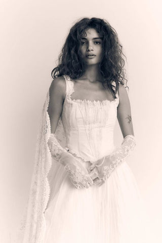 The Essie Gown | CINQ