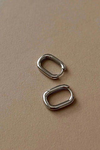 Chain Link Huggies | Silver