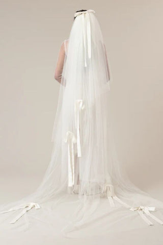 Nina Satin Three Tier Bow Veil | Ofrenda