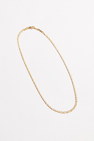 Looking for the perfect gold chain necklace? Look no further. Add Wolf Circus's 14k gold plated vermeil mariner chain necklace to your layering collection. The Toni makes a bold statement and adds to any outfit, pair with the Toni Bracelet. 