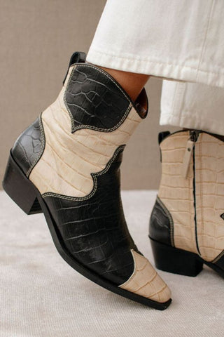 Buffalo Leather Ankle Boots | Black and White