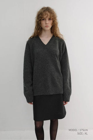 Unisex Soft Volume V-Neck Sweater