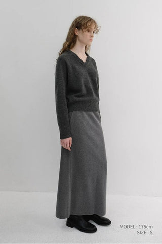 Unisex Soft Volume V-Neck Sweater