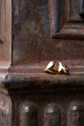 Art Heart Button Earrings | Gold