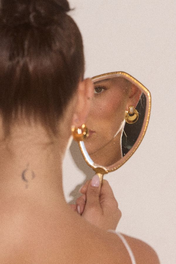 The Pave Doorknocker Hoops Gold