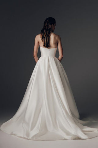 Jeté | Mia Atelier