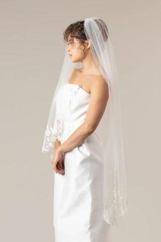 Ribera Floral Needlework Veil | Ofrenda