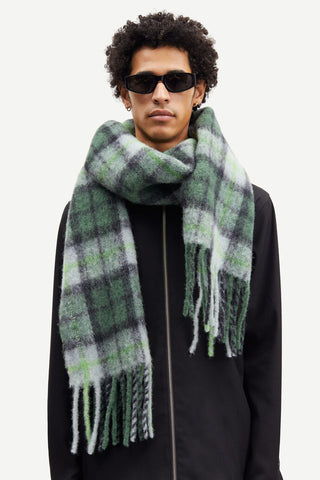 Alex Scarf | High Rise Ch.