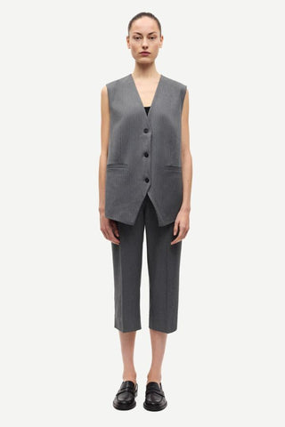 Saleni Vest | Dark Gull Gray Pinstripe
