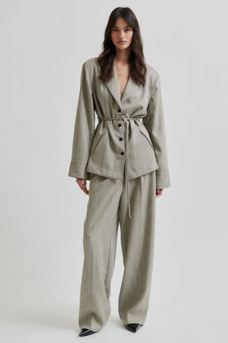 Jun Trousers | Trench Coat