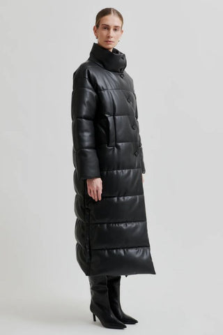 Yana Coat | Black