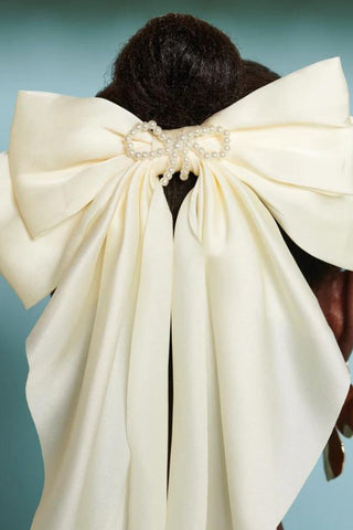 Rosslyn Hair Bow | Pearled Ivory