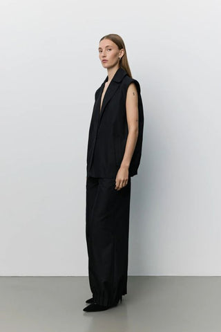 Lanea Pleated Hem Vest