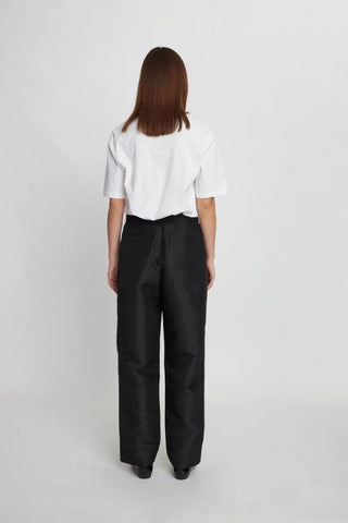 Crispy Pleated Pant | Black
