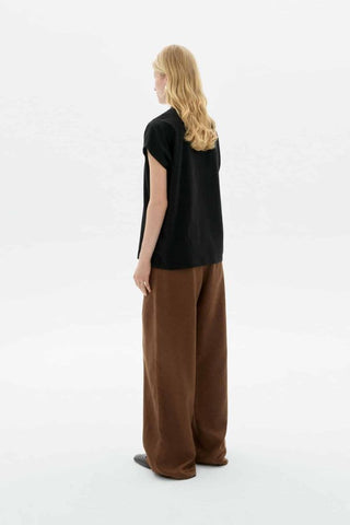 Volta Hand Embroidered Flower T-Shirt | Black