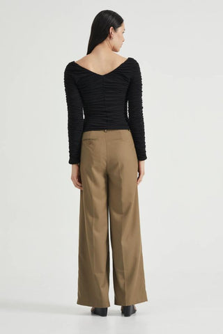 Time Again Gathered Top | Black
