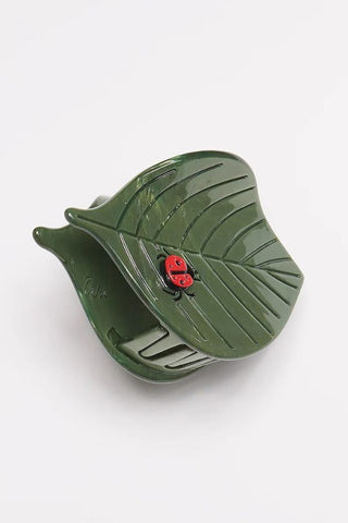 Ladybugs Garden Claw