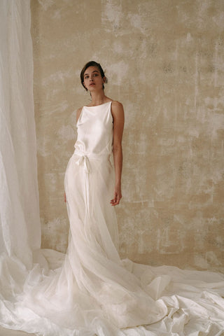 A La Robe Wedding Dress Bridal Gown