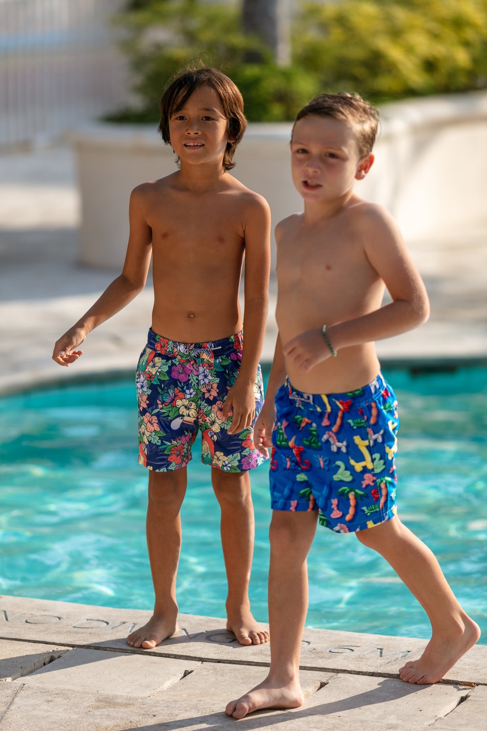 Kids boardies outlet