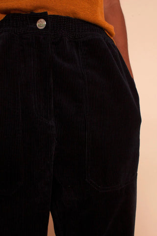 BECKETT CORDUROY TROUSERS | NAVY