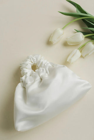 Halo Scrunchie Purse | Bridal White
