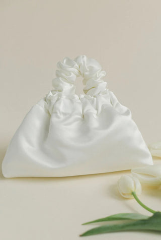 Halo Scrunchie Purse | Bridal White