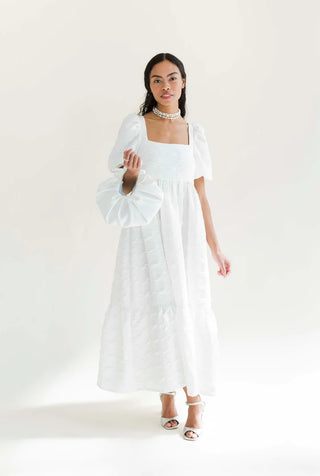 Kiku Croissant Purse | Bridal White