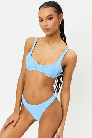Sexy simplicity, in Frankies luxe lurex fabric, the Dawson bikini bottom features cheeky coverage that will boost the booty and banish tan lines. This high leg bikini bottom will be your new bff. A staple bikini bottom for every girls bikini collection.