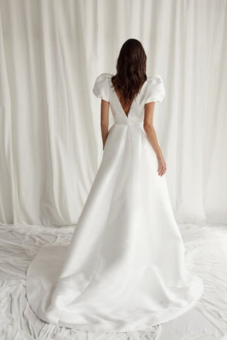 Ingrid Olic Wedding Dress Bridal Gown