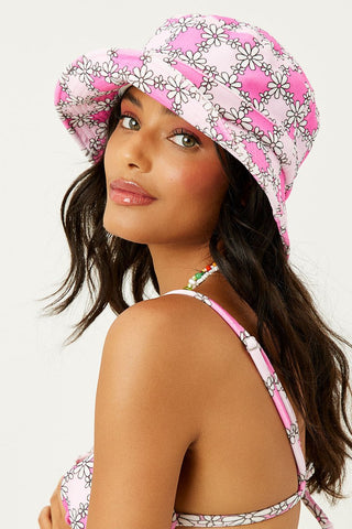 Introducing Jax, Frankies signature bucket hat. Classically cool for your day at the pool... or beach... or anywhere. A terry bucket hat with a floppy silhouette and sloping brim for extra sun coverage. 