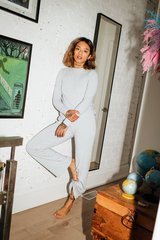 The Greer Top is a simple approach to a sweatshirt. Featuring a mock neck and loose body for a casual day look and even better around the clock look. Pair with our Landry Pant for a full lux look or throw on a blazer over it for a more elevated look. Designed by Mary Young and made in Montreal, Canada. 