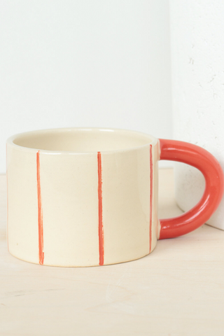 Approx 3” height Holds approx 12 oz liquid
